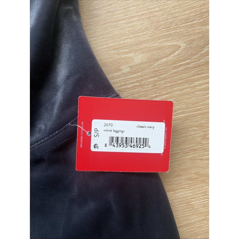 SPANX Navy Blue Velvet leggings Size Small Stretch No Front Seam NWT - Picture 2 of 9